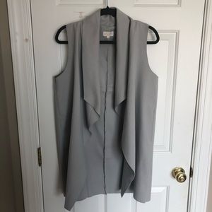 Grey sleeveless long cardigan